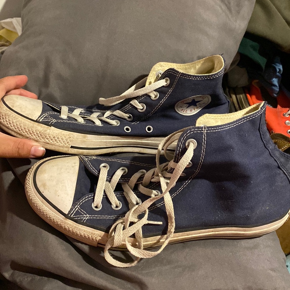 Used chuck Taylor converse